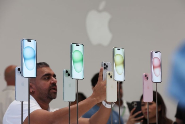 Tego spodziewali się fani Appla? Nowy iPhone 15 zaprezentowany - INFBusiness