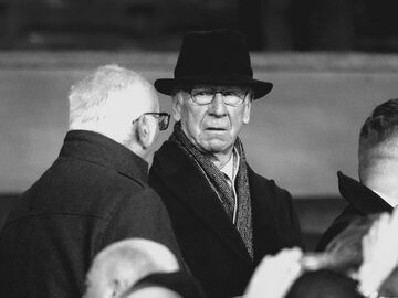 Sir Robert „Bobby” Charlton nie żyje. Piłkarz miał 86 lat – Piłka nożna - INFBusiness