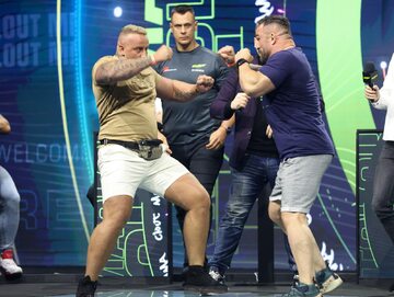 Oświadczenie Clout MMA ws. kontrowersji podczas main eventu. Denis Załęcki ukarany – Sporty walki - INFBusiness