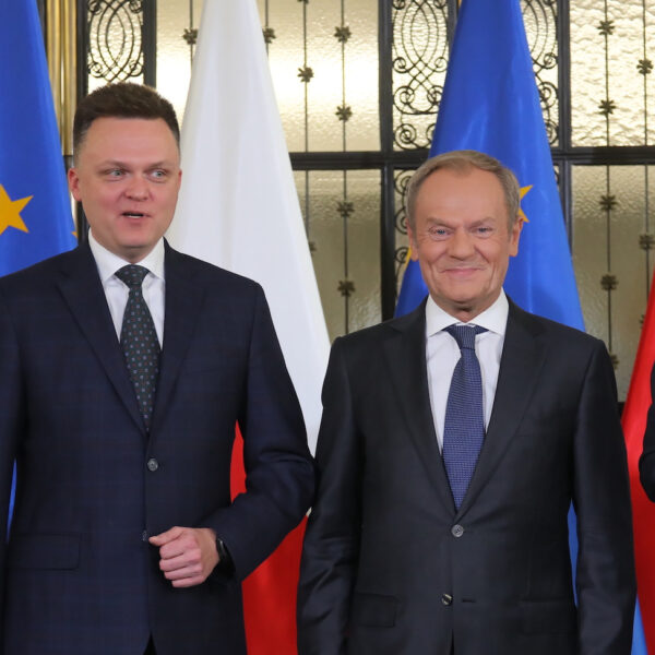 Opozycja pod podwójną presją w sprawie koalicji