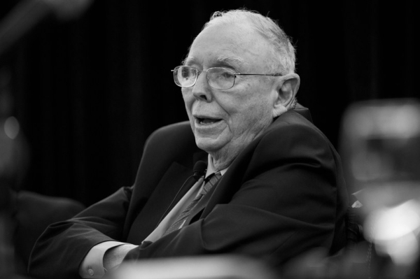 Charlie Munger zmarł w wieku 99 lat /Patrick T. Fallon/Bloomberg /Getty Images