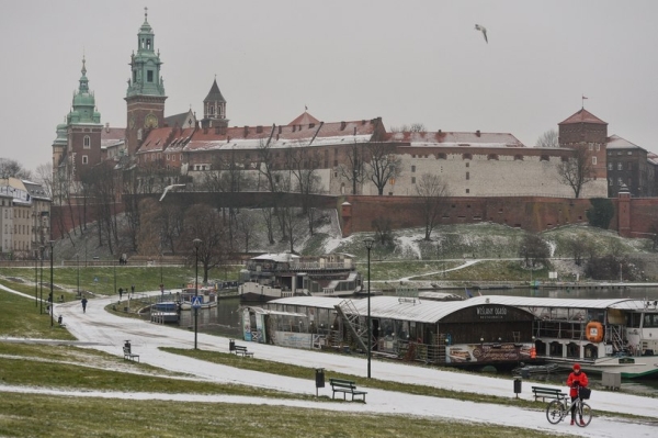 Zamek Królewski na Wawelu uważany jest za największą atrakcję w Krakowie /Artur Widak / NurPhoto / NurPhoto via AFP /