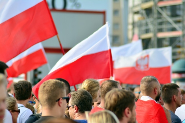 Pracodawca jest zobowiązany oddać pracownikowi dzień wolny za Święto Niepodległości. W tym roku 11 listopada wypada bowiem w sobotę /123RF/PICSEL