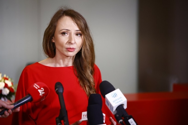 Renta wdowia będzie wprowadzana w "modelu kroczącym" - zapewnia minister Agnieszka Dziemianowicz-Bąk /Filip Naumienko/REPORTER /East News