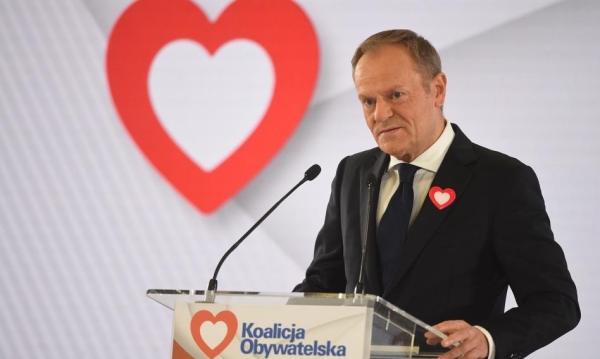 Emerytura, zegarek i zero nieruchomości. Donald Tusk złożył oświadczenie majatkowe