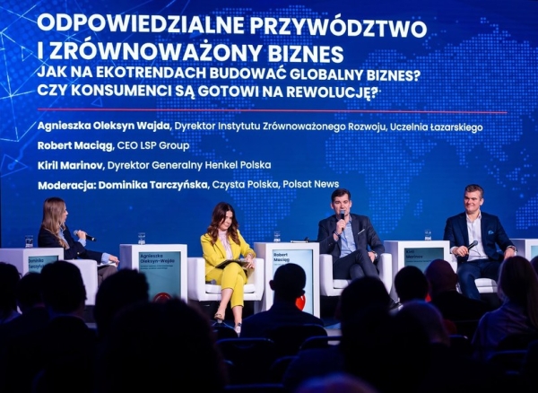 Uczestnicy panelu, od lewej: Dominika Tarczyńska, Czysta Polska, Polsat News. Agnieszka Oleksyn Wajda Dyrektor Instytutu Zrównoważonego Rozwoju, Uczelnia Łazarskiego, Robert Maciąg - CEO LSP Group, Kiril Marinov - Dyrektor Generalny Henkel Polska, /materiały prasowe