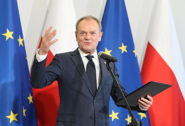 Donald Tusk został wskazany na kandydata na premiera przez partie koalicyjne /Piotr Molecki/East News /East News