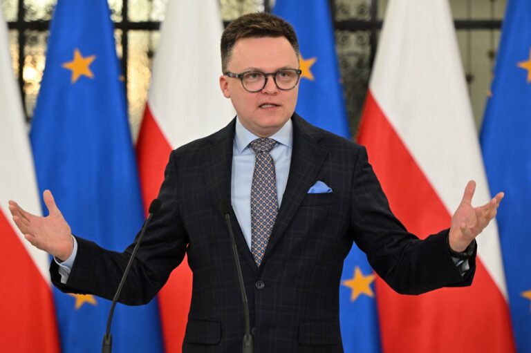 Szymon Hołownia: Obserwujemy progres w myśleniu prawnym pana prezydenta - INFBusiness