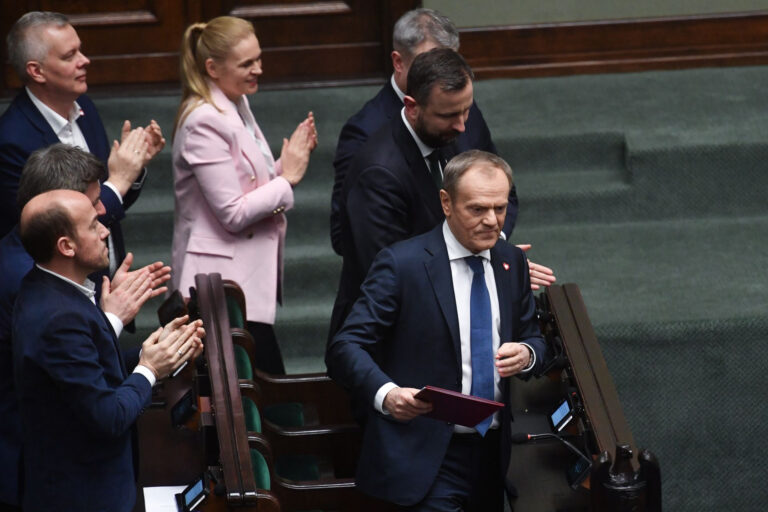 Donald Tusk centralną postacią w koalicji. "Hołownia na innym planie" - INFBusiness