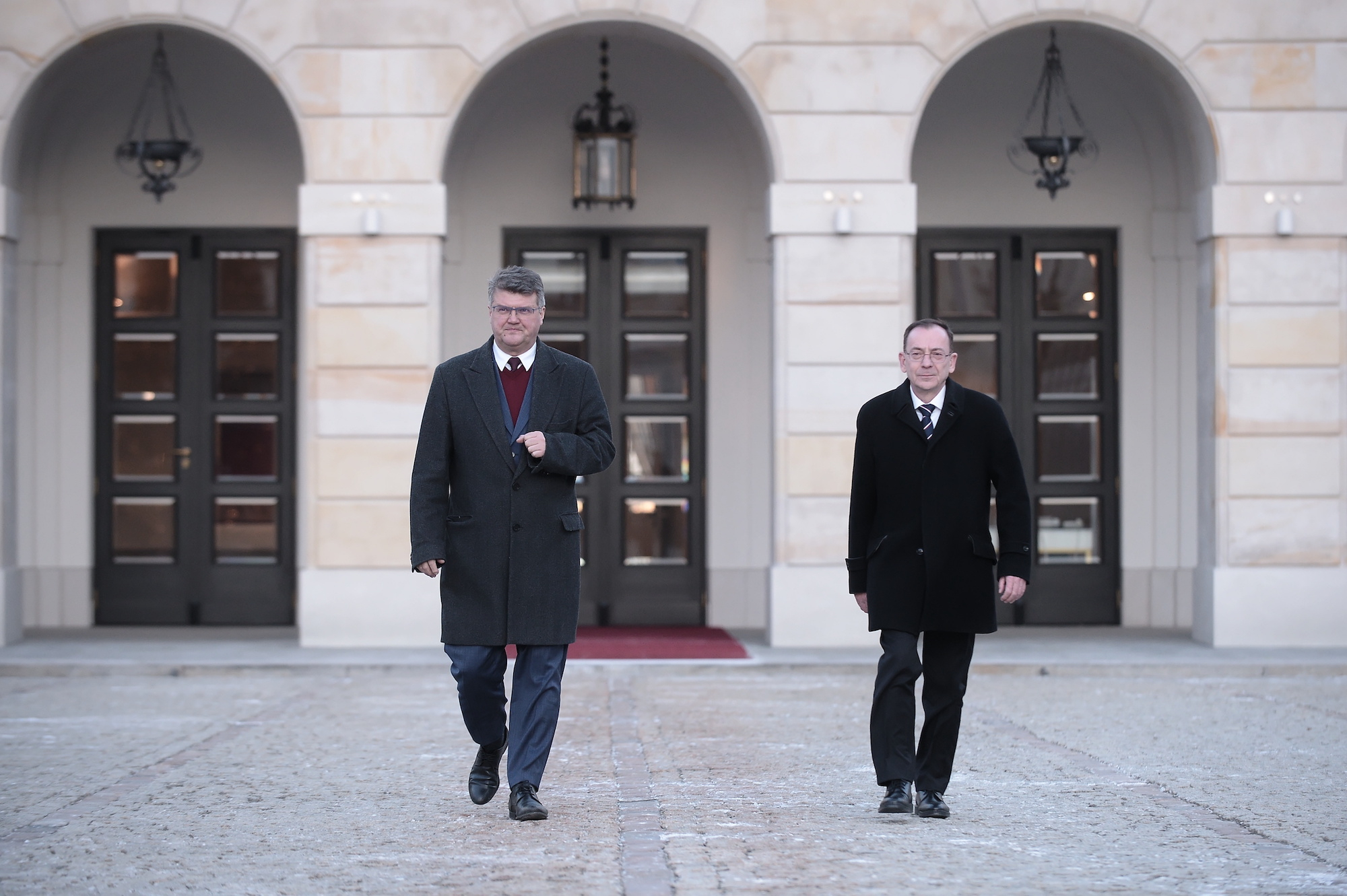 Zatrzymanie w Pałacu Prezydenckim było bezprecedensowe. Chciano użyć podsłuchów - INFBusiness