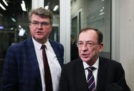 Co z mandatami poselskimi Kamińskiego i Wąsika? Ułaskawienie "nic nie zmienia" - INFBusiness