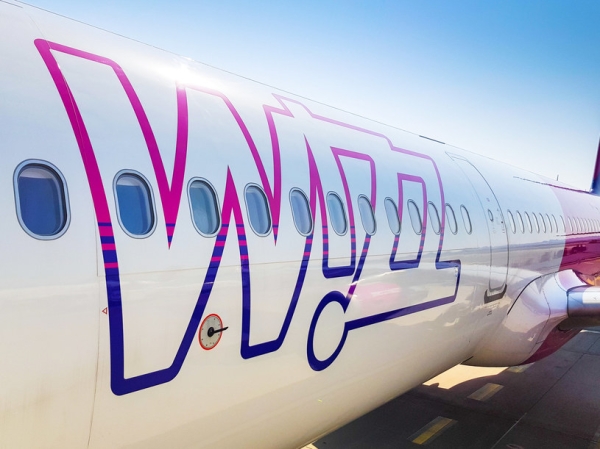 Promocja Wizz Air znalazła się pod lupą UOKiK. Przewoźnikowi grozi duża kara /123RF/PICSEL
