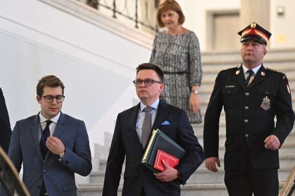 Sejm pod przewodnictwem marszałka Szymona Hołowni na posiedzeniu rozpoczynającym się 25 stycznia zajmie się m.in. kwestią waloryzacji renty socjalnej /Radek Pietruszka /PAP