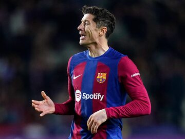 Piłkarz FC Barcelony Robert Lewandowski