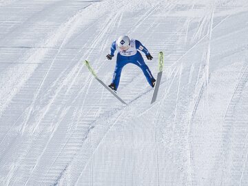 Fatalne warunki dla skoczków. Burza śnieżna zaatakowała Sapporo! – Skoki narciarskie - INFBusiness