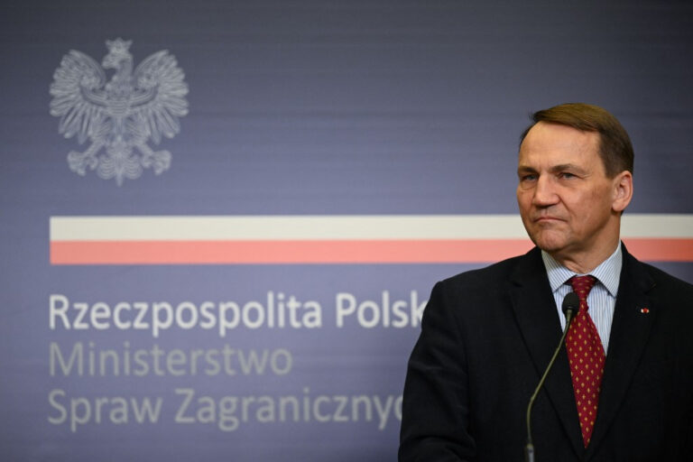 Radosław Sikorski dla „Spiegla”: Koniec z demonizowaniem Niemiec - INFBusiness