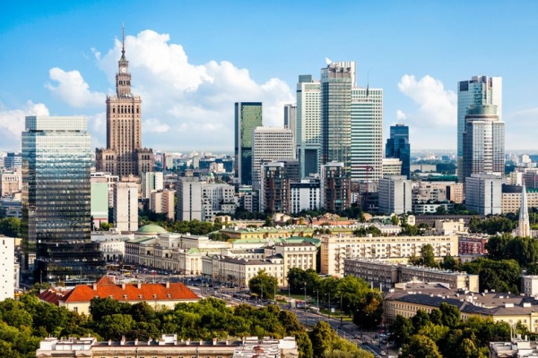 Brakuje mieszkań. W centrum Warszawy grunty leżą odłogiem