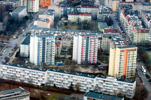 Gminy mają palący problem. W tle sprawy sądowe o eksmisje i odszkodowania /123RF/PICSEL