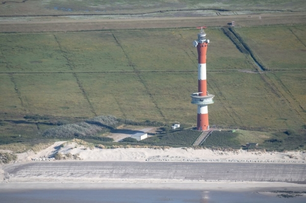 Niemiecka wyspa Wangerooge na Morzu Północnym szuka latarnika /SINA SCHULDT / DPA / dpa Picture-Alliance via AFP /AFP