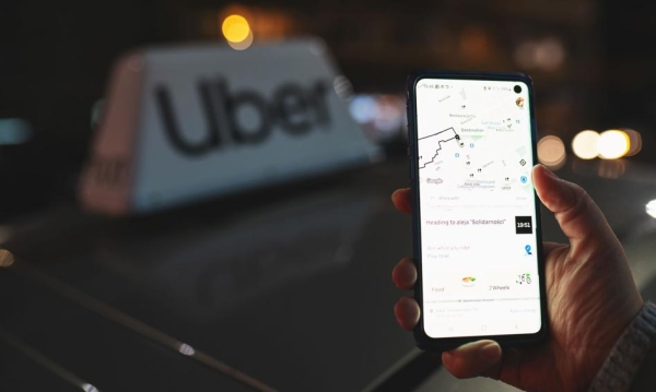 Uber wprowadza nową funkcję. Ma poprawić bezpieczeństwo przejazdów