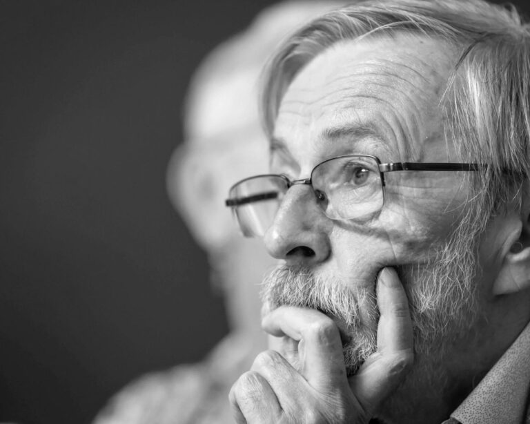 W wieku 72 lat zmarł profesor Zbigniew Mikołejko, filozof religii, historyk religii, eseista, poeta, pedagog. Prof. Zbigniew Mikołejko nie żyje. Zmarł wybitny filozof i historyk religii - INFBusiness