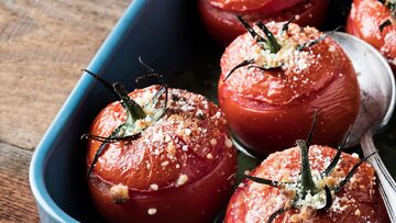 Zapiekane pomidory według Ani Starmach. Przepis na danie w 20 minut - INFBusiness