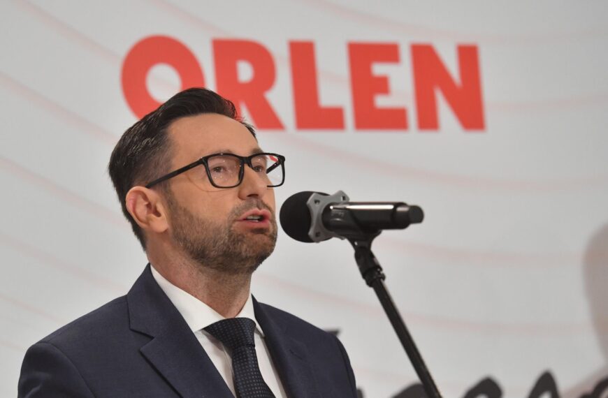 Sondaż: Jak Daniel Obajtek kierował Orlenem? Polacy oceniają