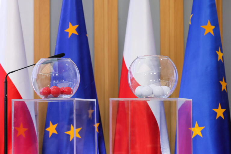 Wybory do Parlamentu Europejskiego. Znane są numery list wyborczych - INFBusiness