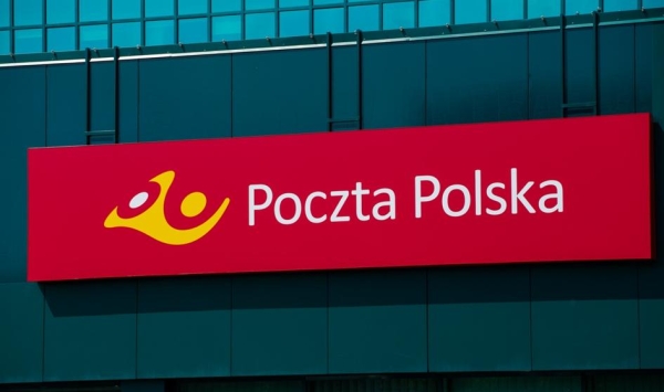 Poczta Polska planuje zwolnić 10 tysięcy osób. Tusk: Zmiany w spółce są konieczne, inaczej padnie