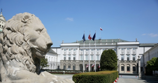 Kancelaria prezydenta Andrzeja Dudy zamierza wyremontować pałace i rezydencje, z których w trakcie kadencji morze korzystać głowa państwa /Piotr Molecki/East News /East News