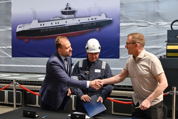 To już kolejny prom zamówiony w gdańskiej stoczni przez jednego z największych norweskich operatorów /	PAP/Adam Warżawa /PAP