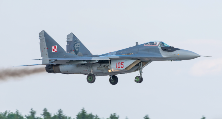 MiG-29 przekroczył barierę dźwięku koło Malborka. Pilota zawieszono - INFBusiness