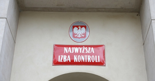 NIK wydała komunikat w sprawie budowy zapory w Wilkowicach (woj. śląskie). Izba wskazała na liczne błędy podczas budowy nieistniejącej już inwestycji /Piotr Molecki /East News