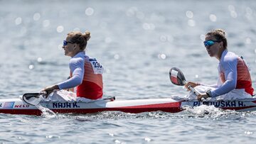 Karolina Naja i Anna Puławska