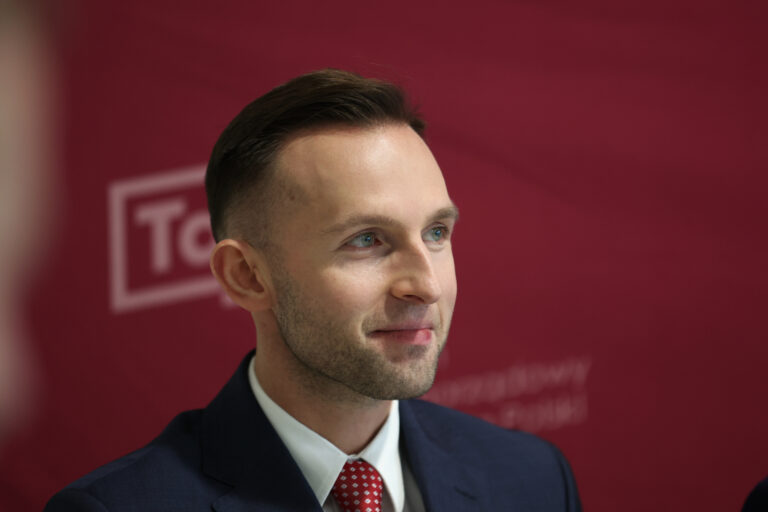 Krzysztof Kosiński, prezydent Ciechanowa: Samorządy czekają na reformę finansów - INFBusiness