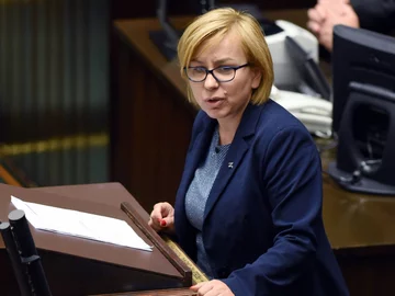 Kiedy ceny za prąd będą niższe? Jest deklaracja minister klimatu i środowiska - INFBusiness