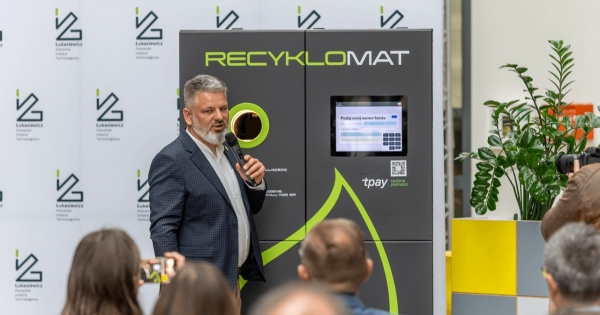 Recyklomat stworzony przez Poznański Instytut Technologiczny /Łukasiewicz - Poznański Instytut Technologiczny /materiały promocyjne