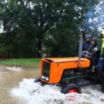 Powódź. Ulewy zalewają pola. Rolnicy nie spali kolejną noc z rzędu