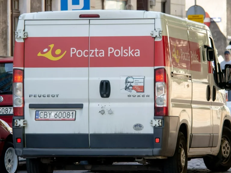 Poczta Polska. Listonosze dowiozą też leki - INFBusiness