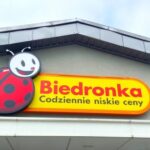 Biedronka odda pieniądze, wystarczy paragon. Zwrot wyśle w aplikacji