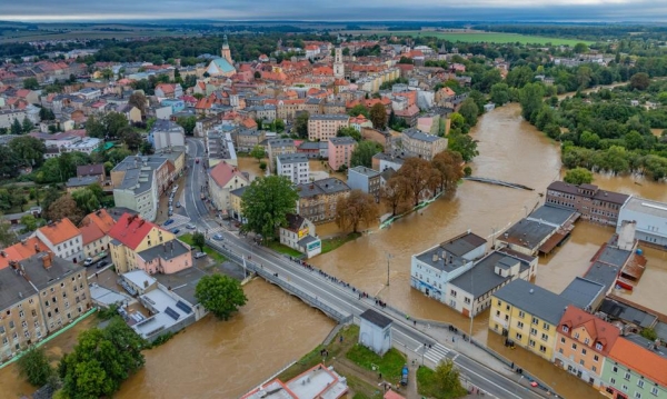 Nieoczekiwane skutki specustawy powodziowej. Notariusze biją na alarm