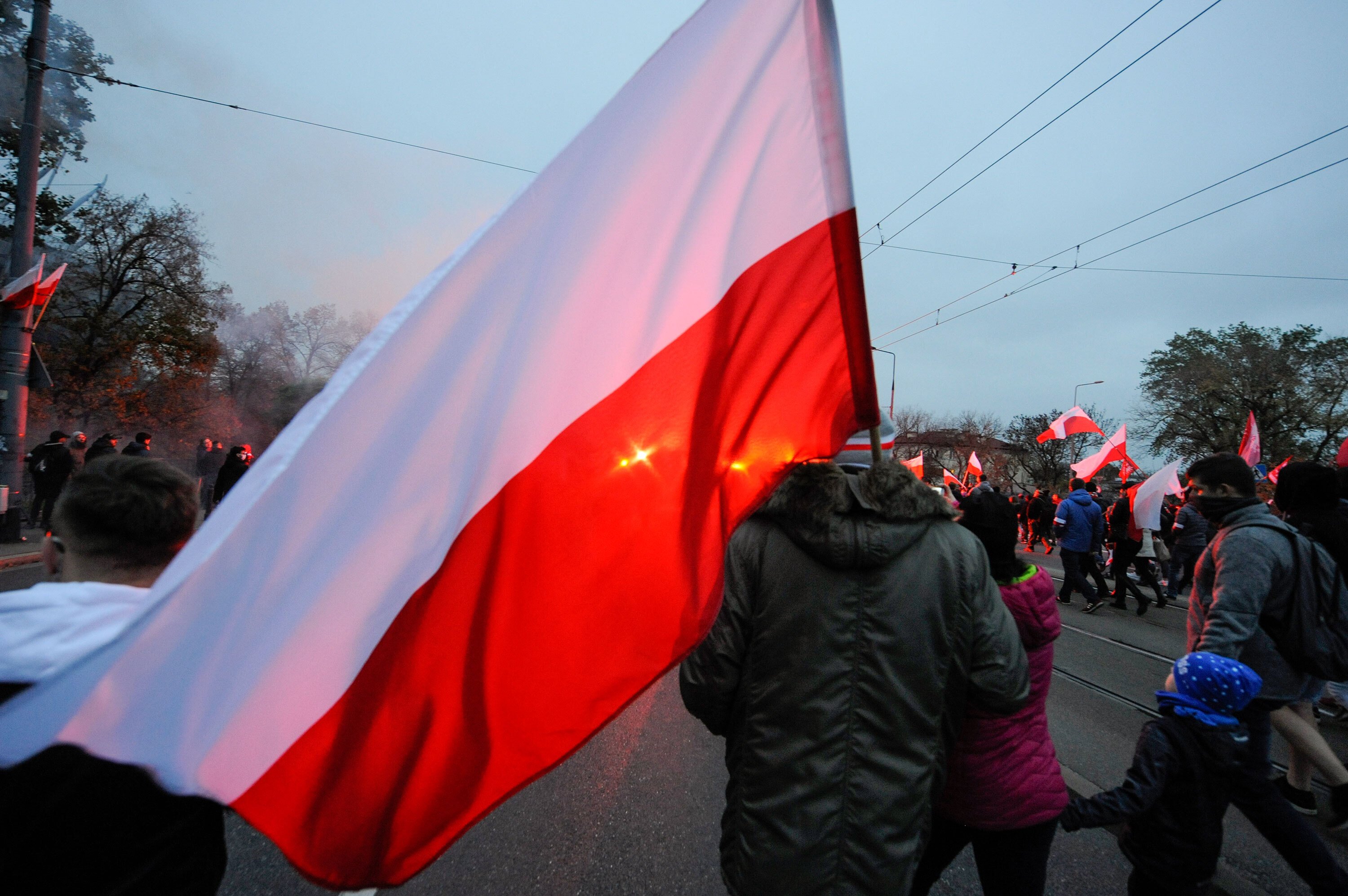 Marsz Niepodległości 2024 w Warszawie: Utrudnienia w ruchu i zamknięte ulice. Mapa - INFBusiness