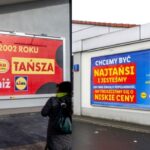 Koniec “cenowej wojenki” Lidla z Biedronką. Konsument odejdzie z (droższym) kwitkiem