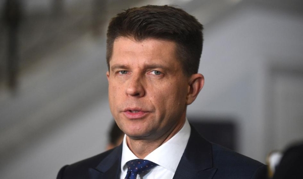 Ryszard Petru w Wigilię usiądzie na kasie. Podpisał umowę-zlecenie na pracę w markecie - INFBusiness