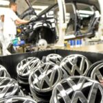 Volkswagen nie zamknie fabryk, ale zlikwiduje ponad 35 tys. miejsc pracy. Koniec długich negocjacji