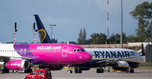 Województwo lubuskie chce dotować loty do Londynu. W grze o środki Ryanair i WizzAir /Wojciech Stróżyk /Reporter