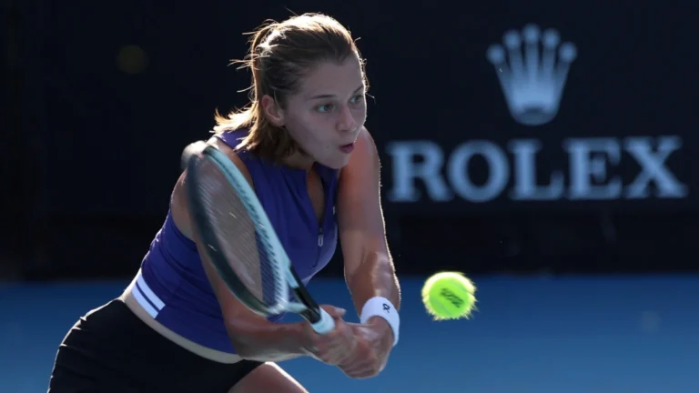 Australian Open: Maja Chwalińska, Kamil Majchrzak i Maks Kaśnikowski z awansami – Tenis - INFBusiness