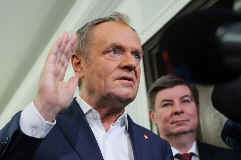 Donald Tusk pisze o „przełomie” ws. ekshumacji ofiar rzezi wołyńskiej - INFBusiness