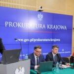 Prokuratura przedstawiła raport. Padły nazwiska Obajtka i Morawieckiego