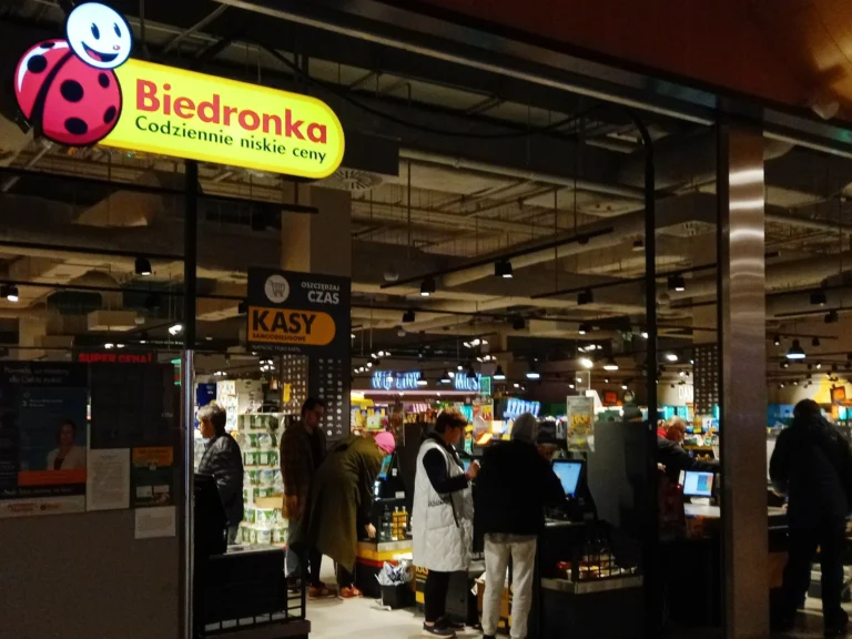 Biedronka świętuje 30-lecie. Najnowsza gazetka promocyjna - INFBusiness